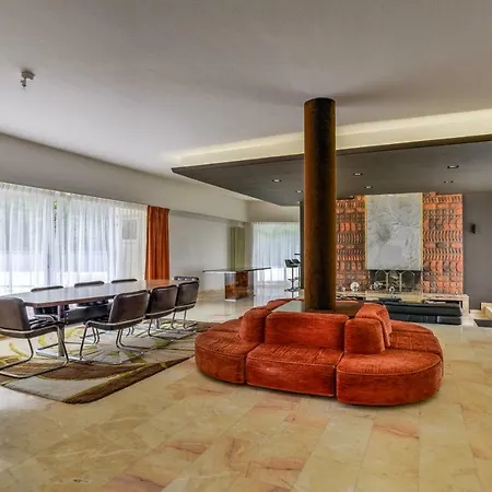 Vintage With Indoor Swimming Pool Villa *