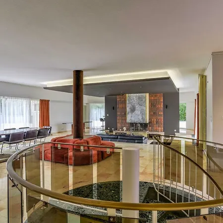 Vintage With Indoor Swimming Pool *