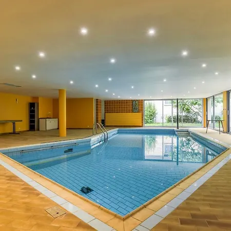 Vintage With Indoor Swimming Pool Willa