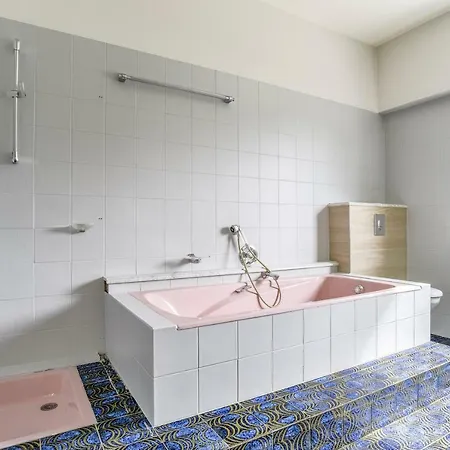 Villa Vintage With Indoor Swimming Pool *